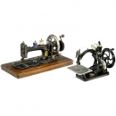 2台带手摇柄的家用缝纫机 (2 Popular Vintage Sewing Machines)