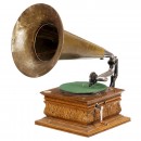 DGAG Junior Monarch Horn Gramophone, c. 1914
