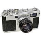 Nikon S4 with Nikkor-H.C 2/5 cm, 1959