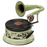 Nirona Gramophone with Rare Egyptian Motifs and Horn, c. 1920