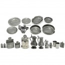 若干锡制家用器具 (Collection of Pewter Kitchen Antiques)