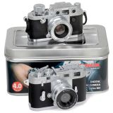 2 Mini Leicas (Minox)